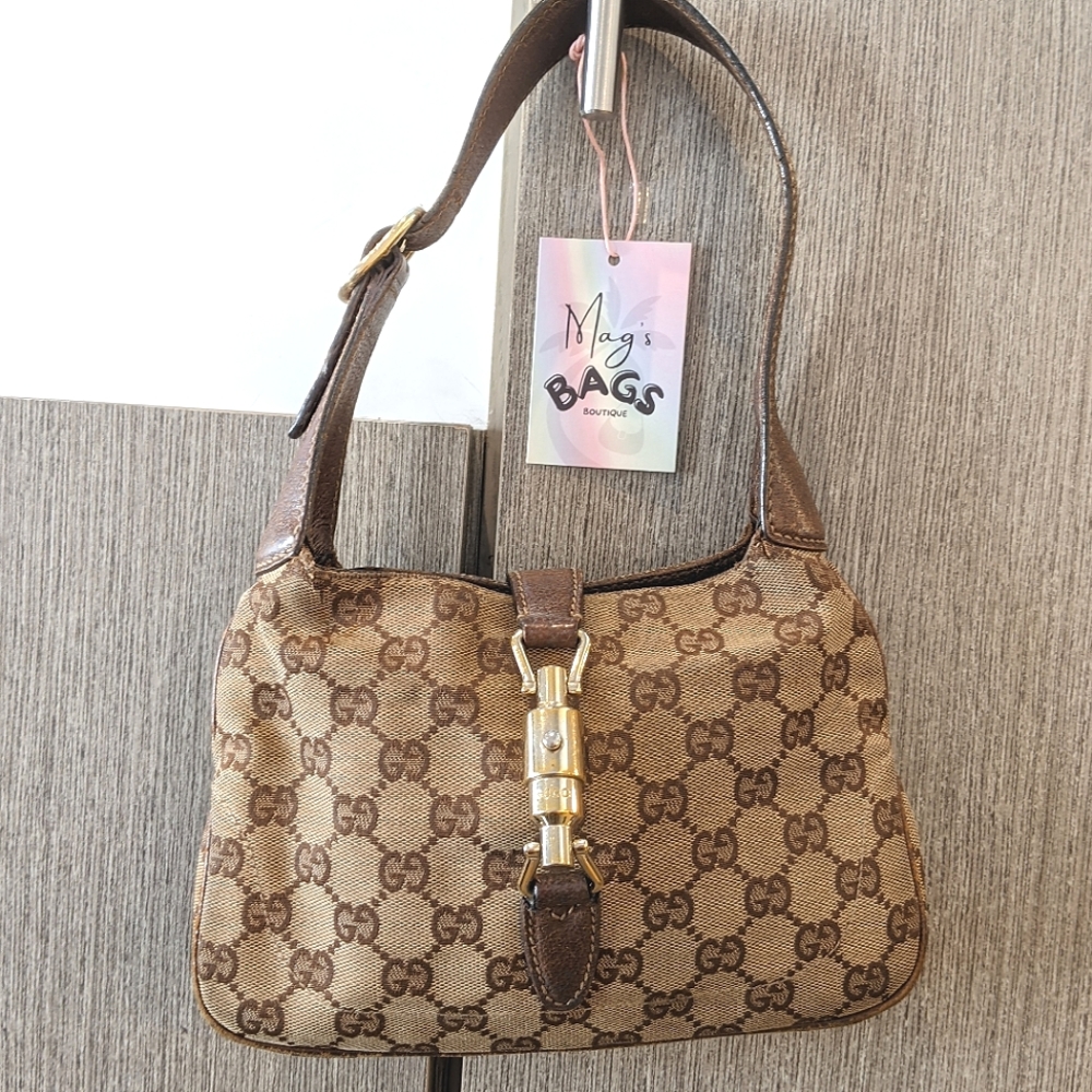 Gucci: Mini Jackie Piston 1961 Monogram Hobo Bag (RARE) - Picture 4 of 16